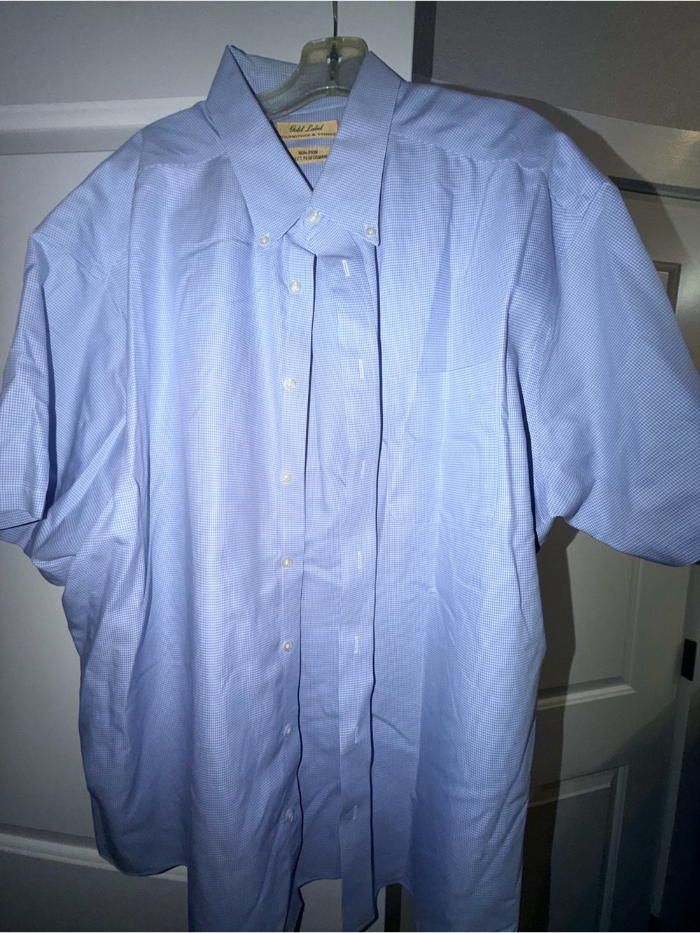Roundtree & Yorke Light Blue Button-Down Dress Shirt